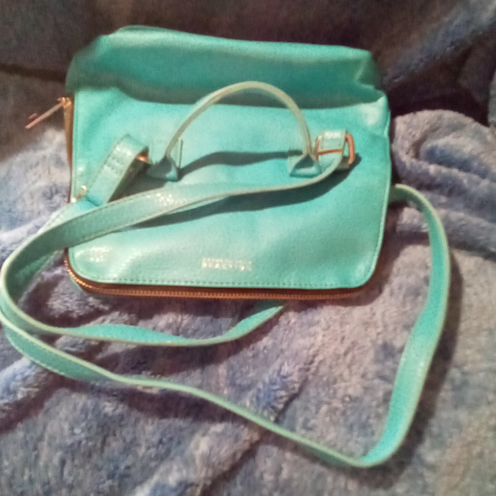 Leather crossbody bag